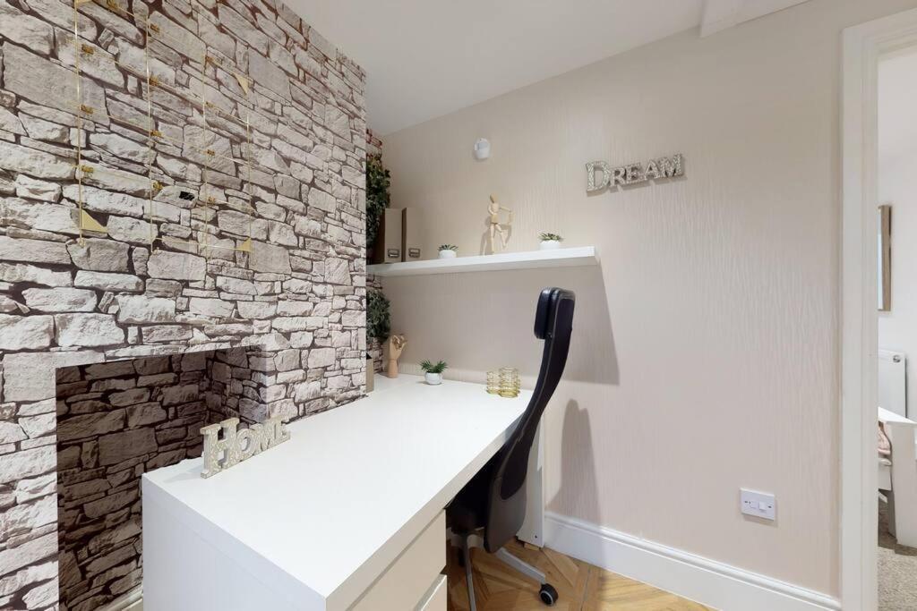 Lovely 2 Bedroom Apartment Near Highgate Station London Exteriör bild
